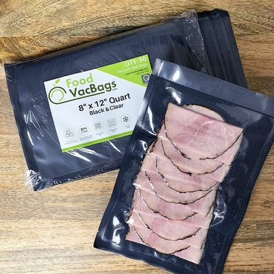 Dichtungs-Taschenrollen des Nahrungsmittelgrad-Schwarz-Heißsiegels kundenspezifische Verpackenprägeartige Vakuum